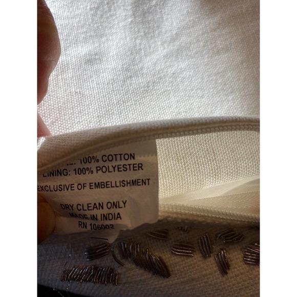 New Set/2 Tahari Home Winter White Snowflake Pillow Cover 22” like pottery barn - Picture 6 of 6